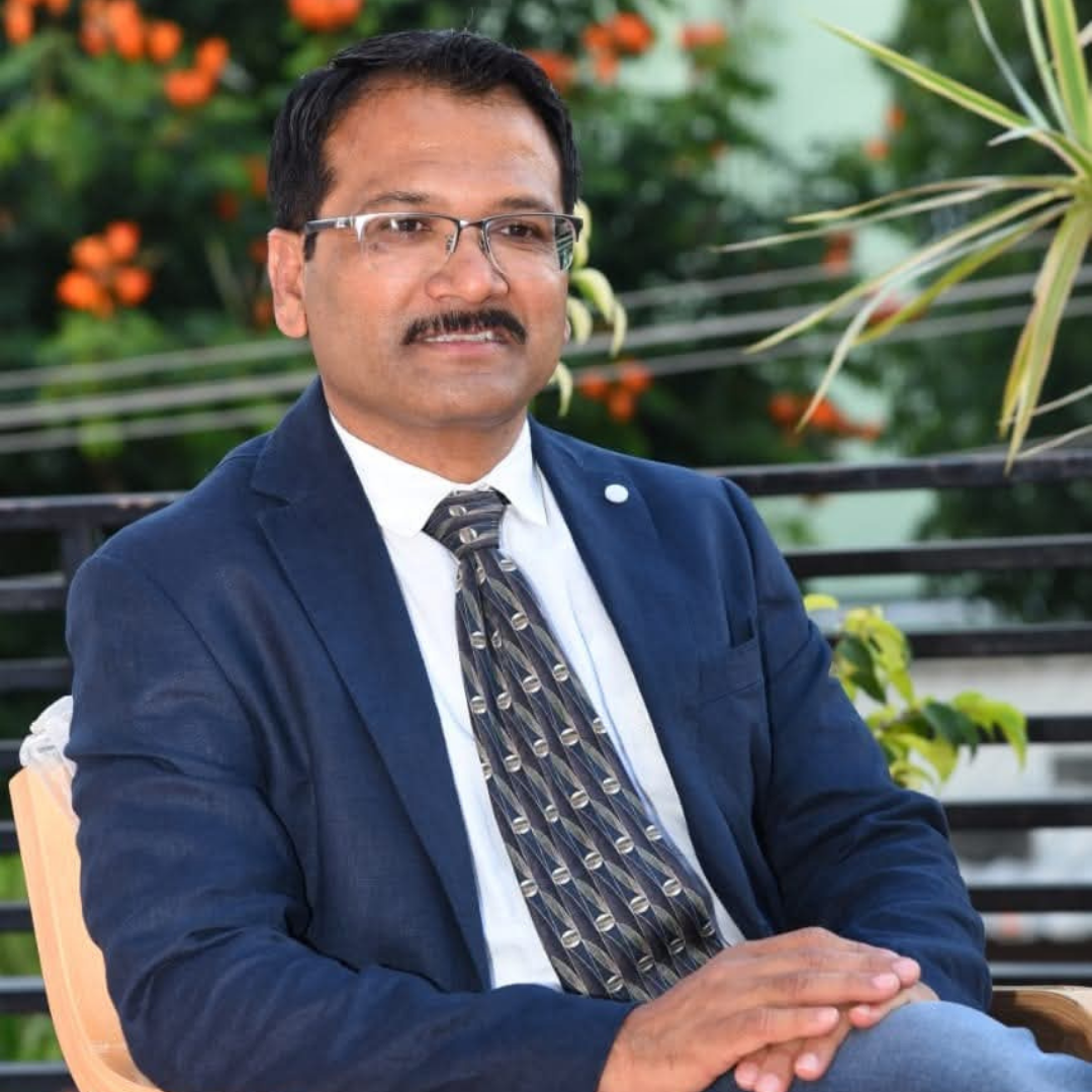 Dr RAJAKUMAR N MAROL