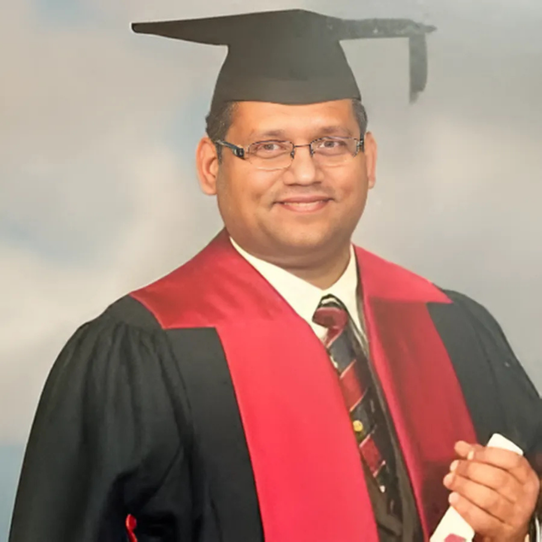 Dr Srikanth K N